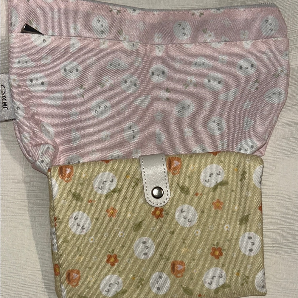 TCMC bundle of 2 pouch